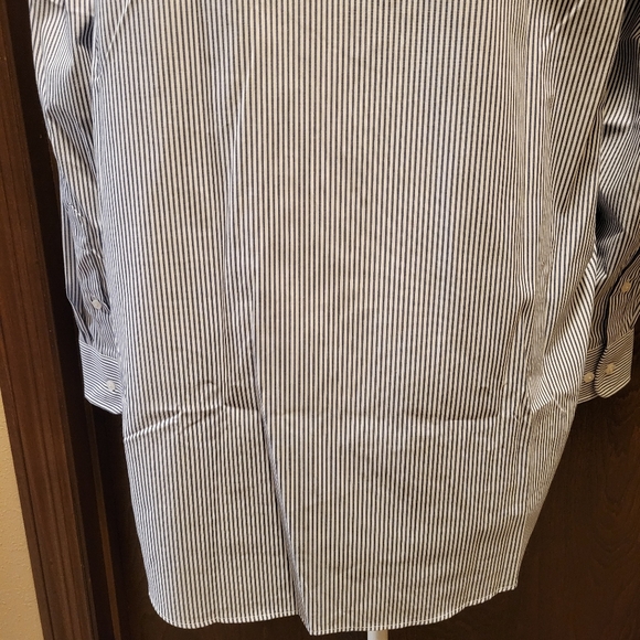 Van Heusen Men's Blue Striped Shirt NWT - Picture 8 of 13